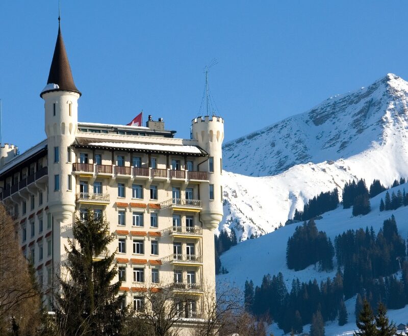 Geneva Airport GVA transfer to Gstaad