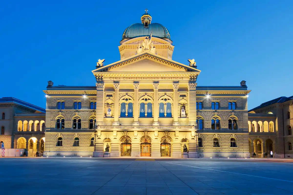 taxi Berne to Zurich airport